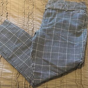 Old Navy Pixie size 12